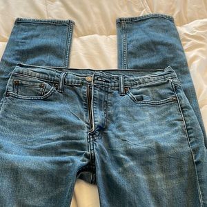Levi Strauss 513 blue jeans W32 L34